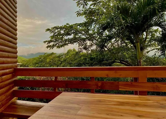 Hoja Azul - Sustainable Teak Modern In *